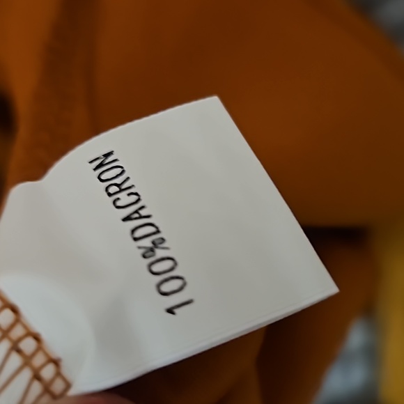 Small Dress - Picture 5 of 6